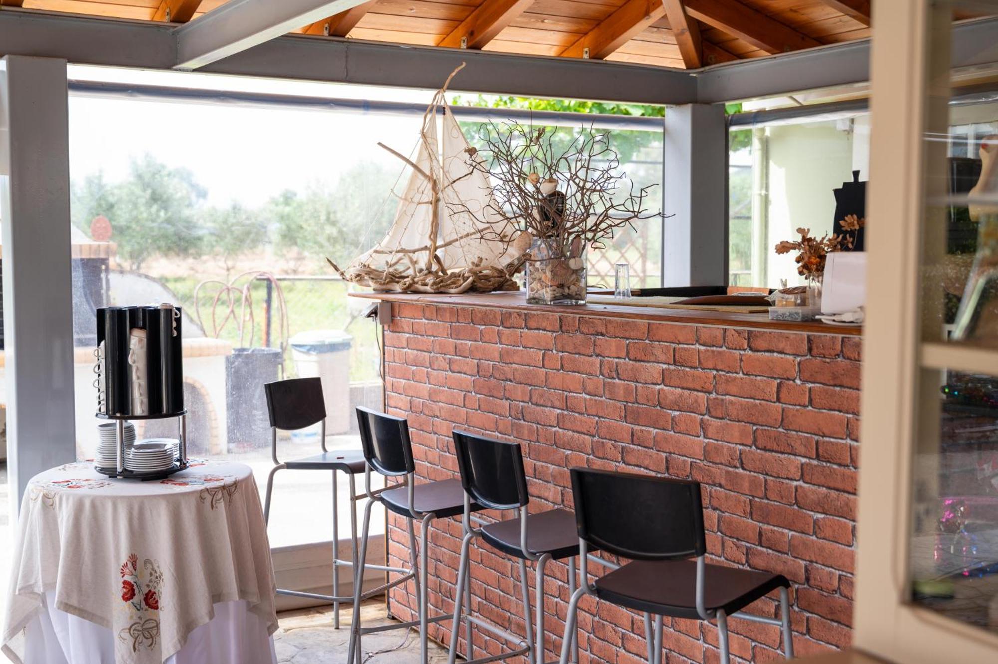 Spedion Villa - Near To Sea Villas With Heated Swimming Pool Gytheio Exterior foto