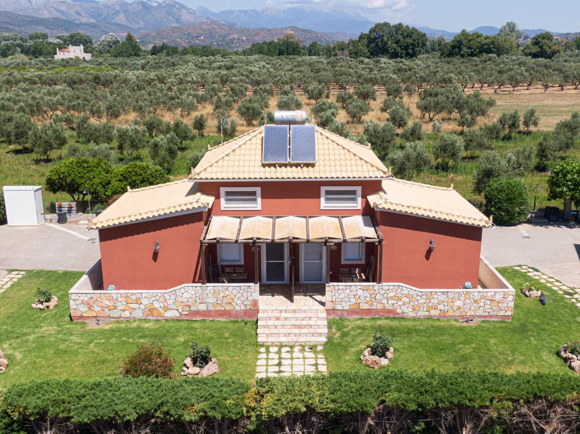 Spedion Villa - Near To Sea Villas With Heated Swimming Pool Gytheio Exterior foto
