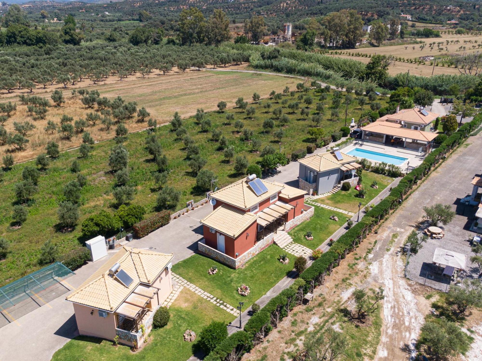 Spedion Villa - Near To Sea Villas With Heated Swimming Pool Gytheio Exterior foto