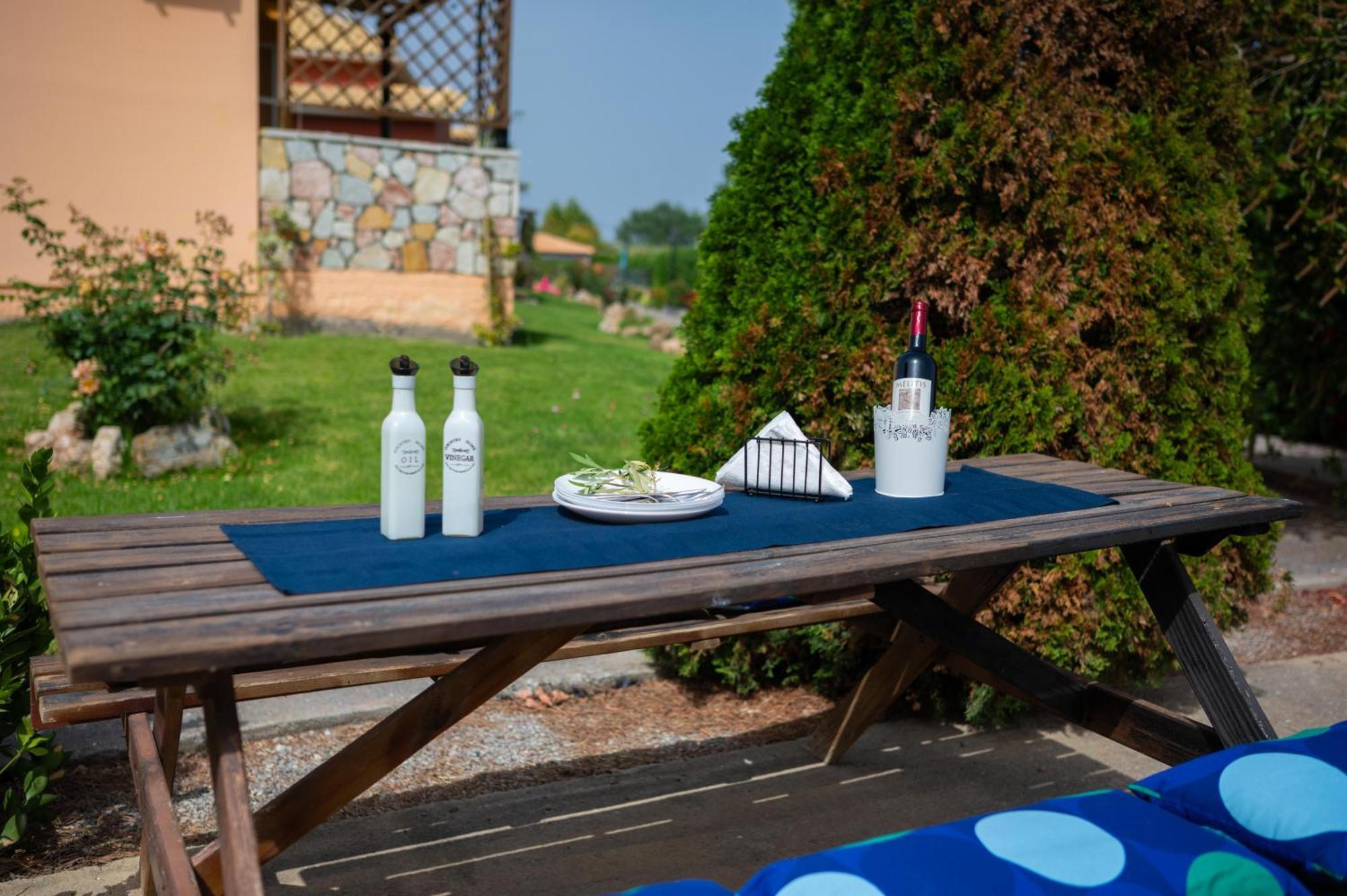 Spedion Villa - Near To Sea Villas With Heated Swimming Pool Gytheio Exterior foto